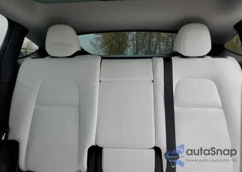 2022 Tesla Model Y from USA, damaged, VIN 7SAYGAEE9NF487333